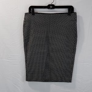 Elle Monochrome Patterned Pencil Skirt size  size M
